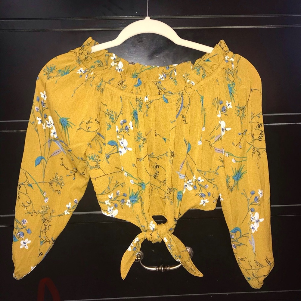 Cropped Floral Off-The-Shoulder Blouse